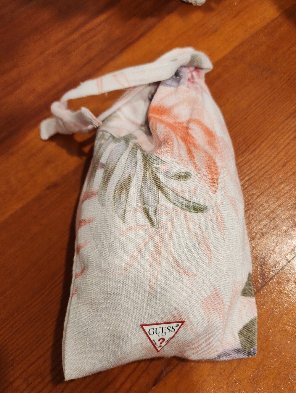 Guess Floral Tie-Waist V-Neck Summer Dress in Blush Floral Sz 0 With Mask - Picture 5 of 5